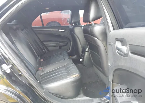 2012 Chrysler 300 S V8 from USA, damaged, VIN 2C3CCADT0CH315559